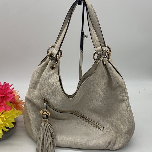 Michael Michael Kors Bone Color Pebble Leather Hobo Bag LP4256 - Picture 2 of 14